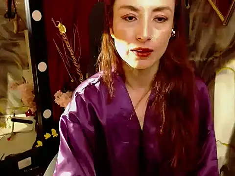Queenscarlettsecretのウェブカメラショー
