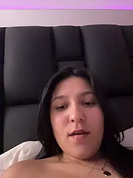 XXX chat uživo modela Camila_sanchez25