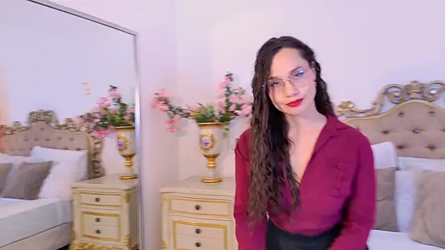 EmmaRicco's Live Chat Room