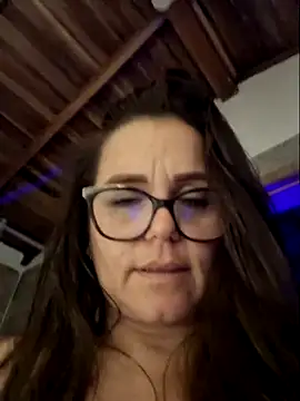 MariaPau_83 XXX чат на живо