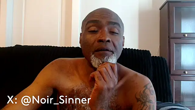 sinnernoir's Live XXX Chat