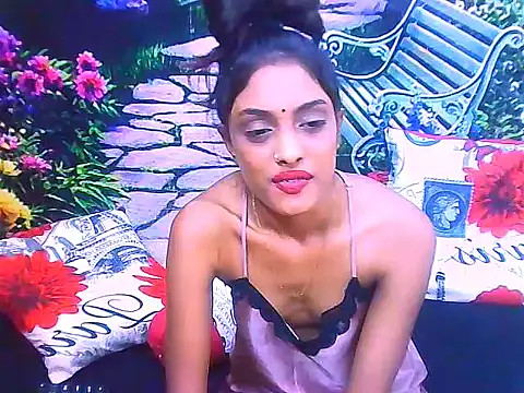 IndianPretty14u2Luv XXX чат на живо