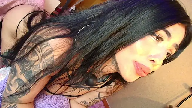 XXX chat uživo modela SamanthaaSutra
