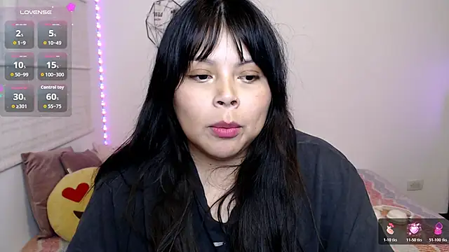 Chatroom XXX en direct de EllieMoonX
