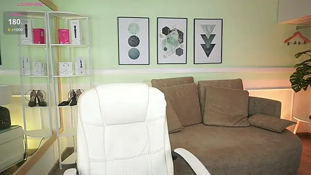 EmilyTurneer – Naživo XXX chat