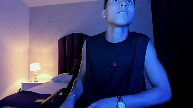 Liam_Adamms Live XXX-Chat