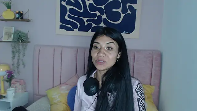 Shamel_Brm Adlı Modelin Canlı XXX Sohbeti