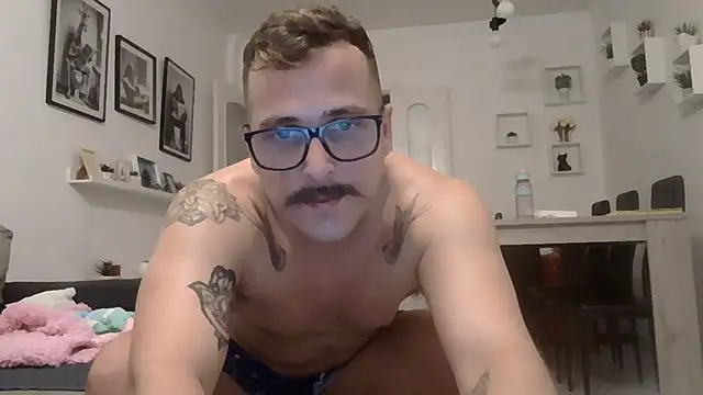 Chat XXX en directo de yanick931