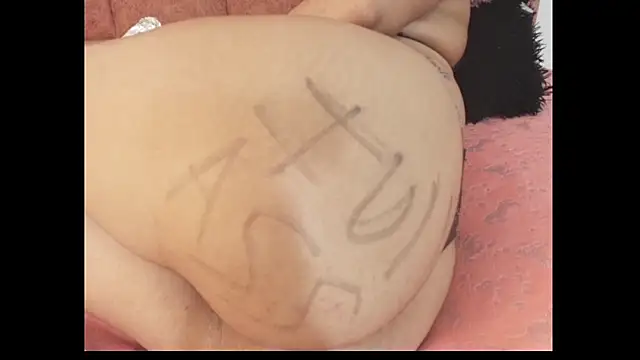 Mia_Nasty_DirtyのライブXXXチャット
