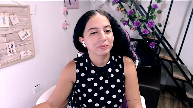 Živý XXX chat samantha_baby_