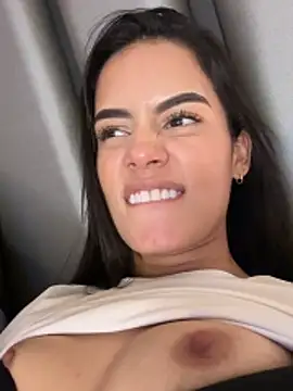 bihanca_sainz élő XXX-chatje