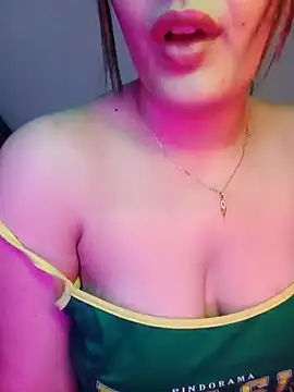im_here- élő XXX-chatje