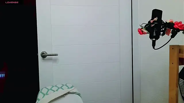 XXX chat uživo modela peachyness
