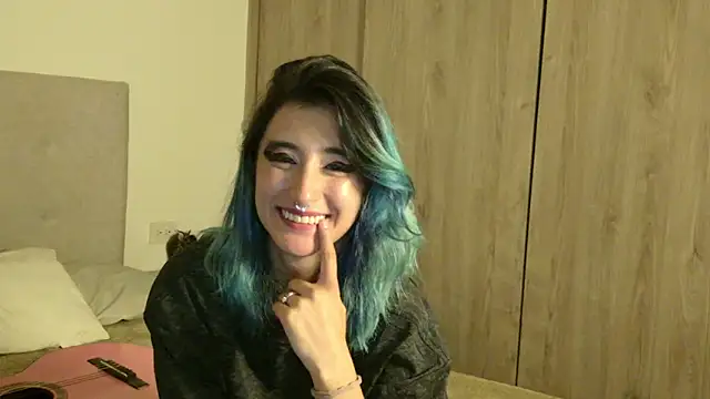 Lunapage_ Webcam show