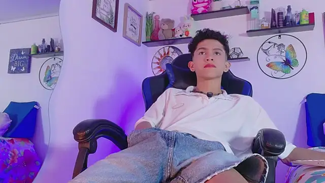 Noah_tyler_ Chat XXX live