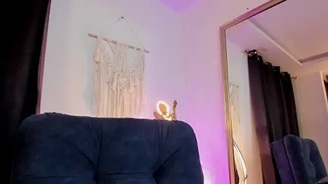 aaroncolombia 在線  直播表演