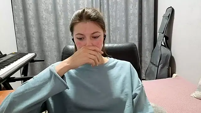 CutieAnnyn Webbikameraesitys