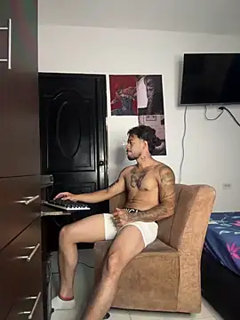 Chat XXX Live Kenny_romano