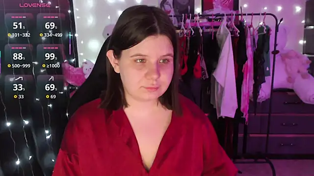 AmyVibess: онлайн-секс-чат