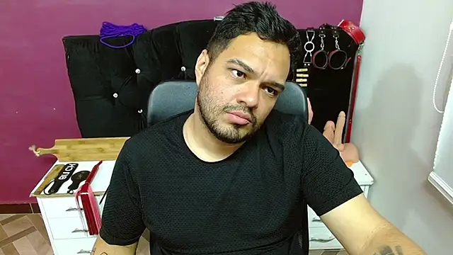 -AlejandroT- Webcam show