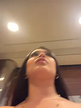 Chat XXX en directo de Sara_fun