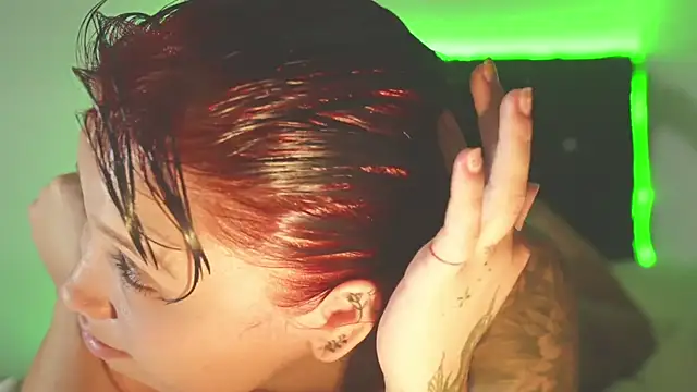 دردشة LorenRosse الجنسية المباشرة