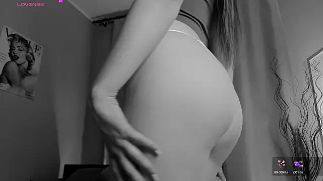 Eminicel's Live XXX Chat