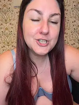 Lacey_BBWn Webbikameraesitys
