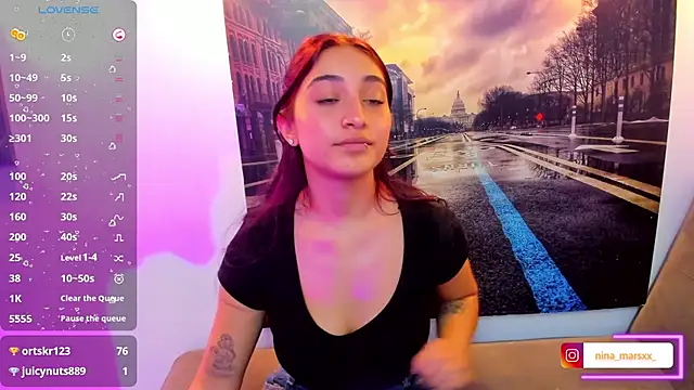 Nina-Mars XXX чат на живо