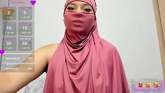 Samira_1's Live XXX Chat