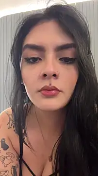 Chat XXX en directo de AliceRitter