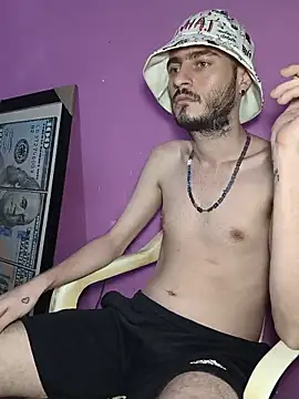bigcockwhite777's Webcam Show