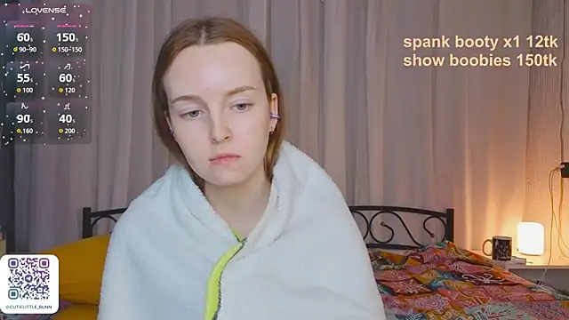 bae_cake_ Adlı Modelin Canlı XXX Sohbeti
