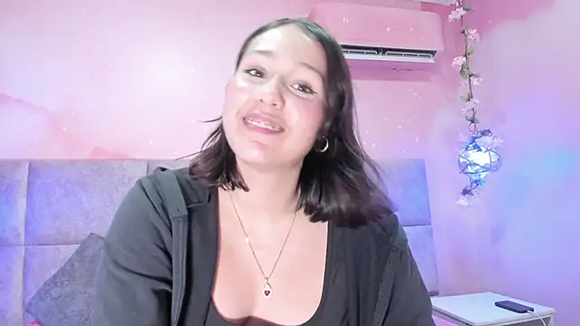 Онлайн чат XXX AmelieCooper