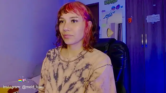 melissahowl Chat XXX live