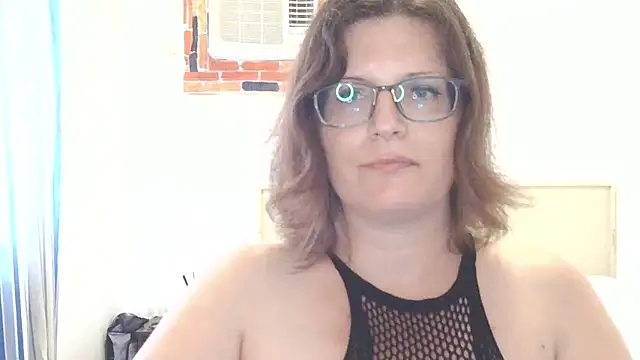 Domina_Tasselina_Goddess Adlı Modelin Canlı XXX Sohbeti