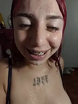 Chat +18 de Kitty_Melodi ao vivo