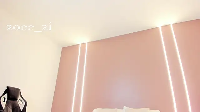 zoee_zi live XXX chat