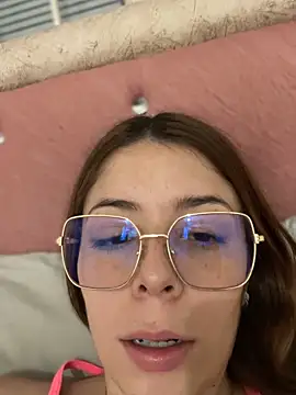 Chatroom XXX en direct de NatalyPinky