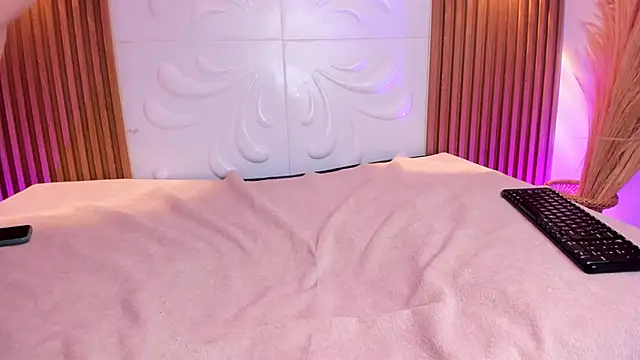 Karla_Monroe_ Adlı Modelin Web Kamerası Şovu
