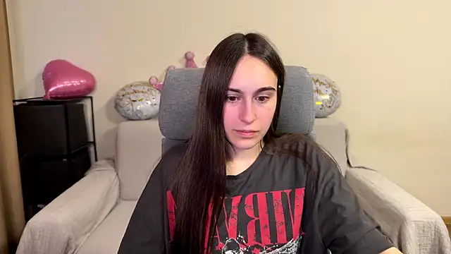 AliceKolltt – Naživo XXX chat