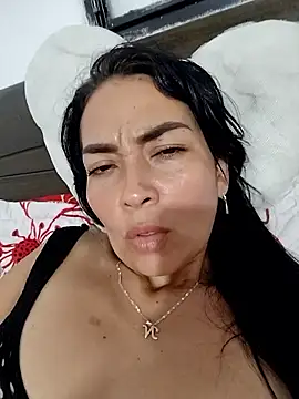 LuluDream Chat XXX in diretta