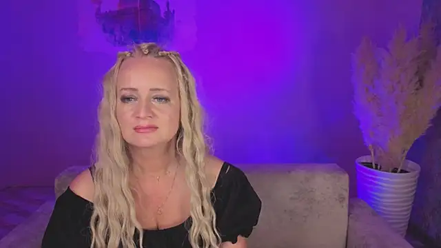 Ingrid_Eriksen Live XXX-Chat
