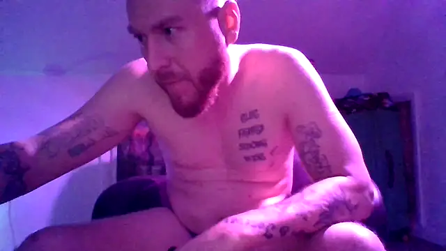 MrPurple999's Live XXX Chat