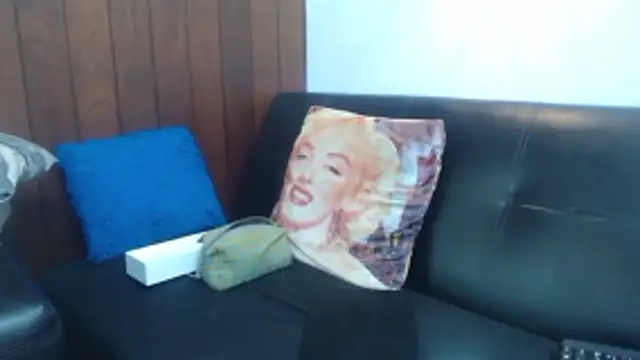 Chatroom XXX en direct de Aurora_ath