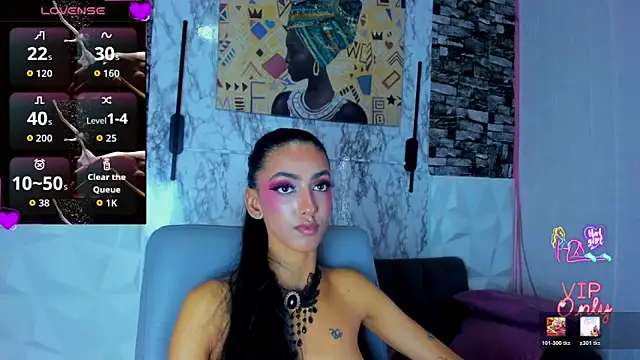 XXX chat uživo modela Queen_Cuarxxo