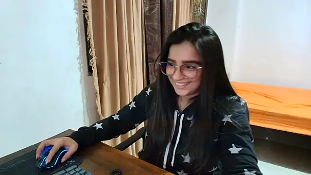 Charlotte_Richardson Live XXX Chat