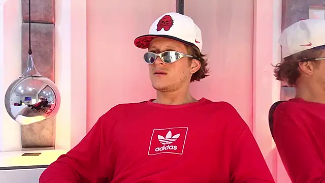 AnthonyStone_n Webbikameraesitys