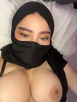 amaal_ Live XXX Chat