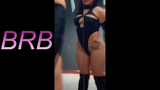 NaomiAmazing01 Adlı Modelin Canlı Sohbet Odası
